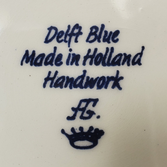 Vintage Delft Blue Handpainted Crock Jar with Lid Holland Signed Crown Gouda - Picture 9 of 12